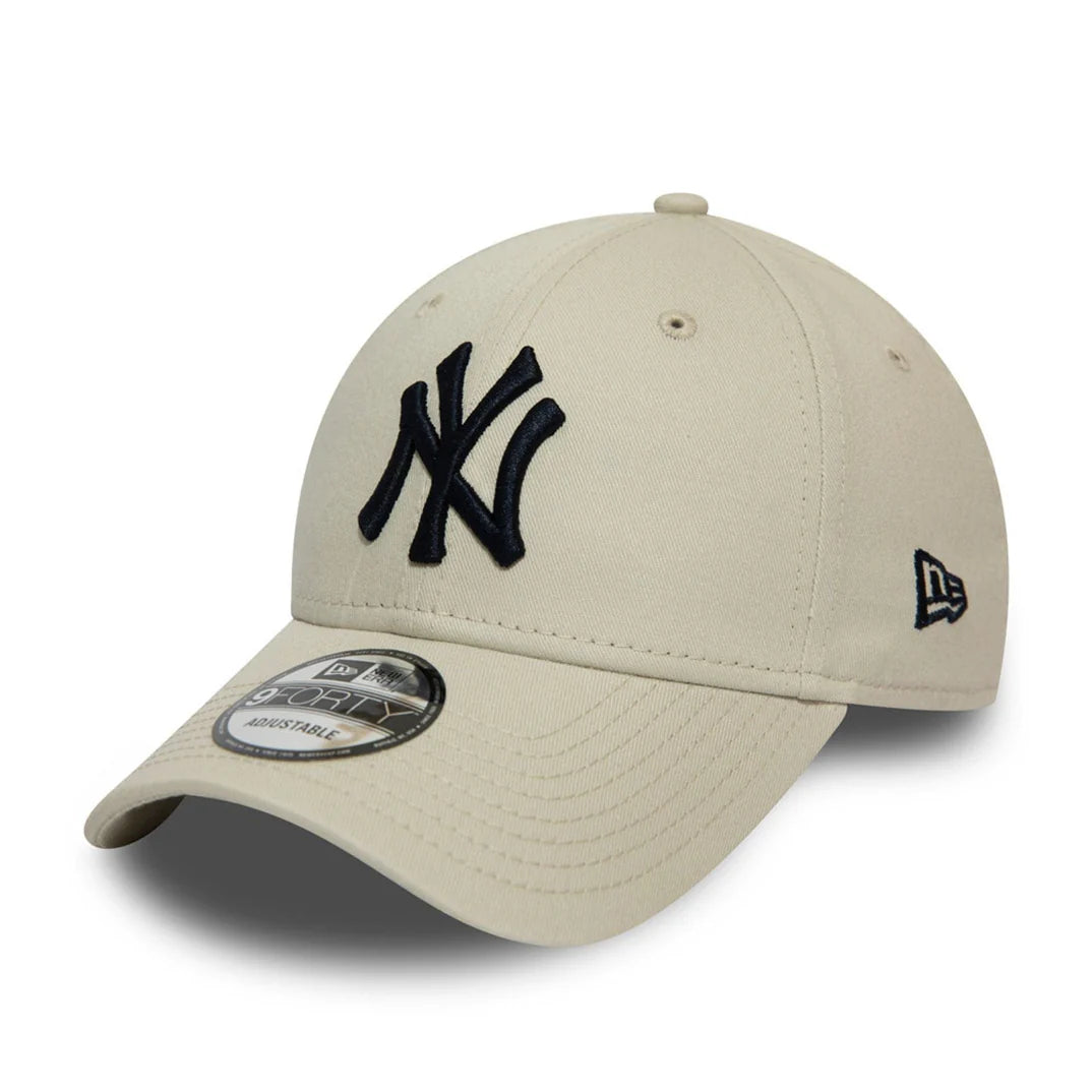 New Era Unisex MLB 9TWENTY Adjustable Cap – New York Yankees (Beige)