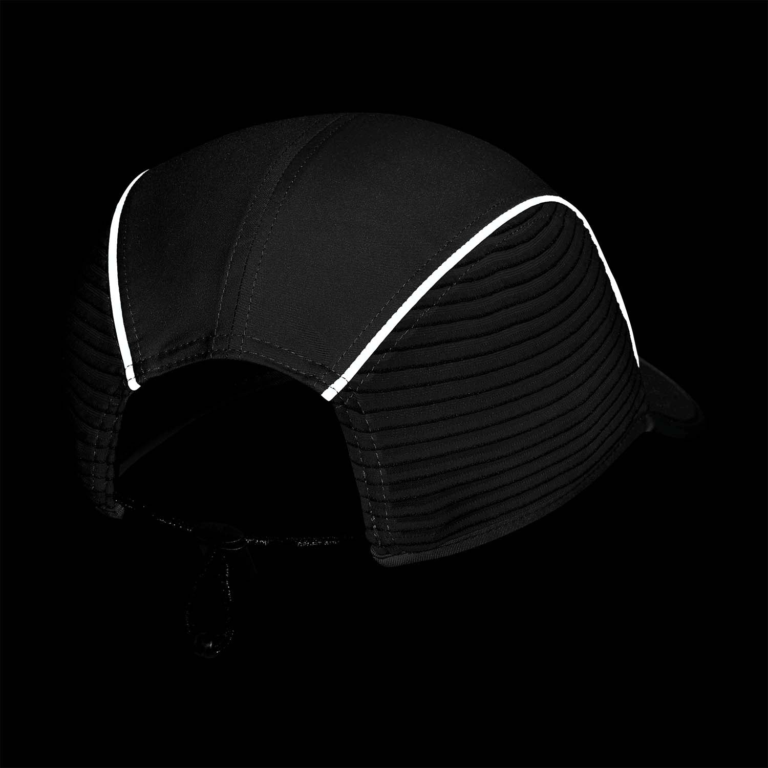 Nike Unisex Aerobill Featherlight Cap – White