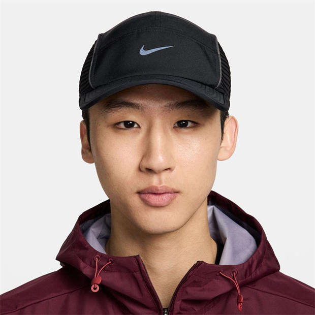 Nike Unisex Aerobill Featherlight Cap – Black